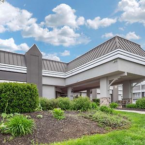 Clarion Hotel And Conference Center Harrisburg West